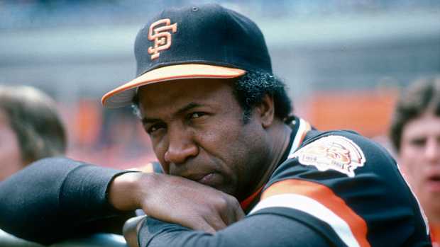 frank-robinson-mlb.jpg